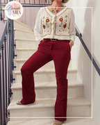 Trousers with belt – Burgundy
