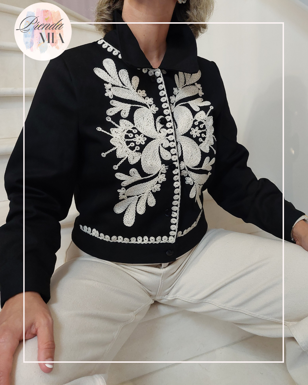 Veste brodée noire en coton