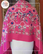 Châle brodé fuchsia