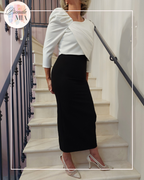 Straight, smooth skirt - black