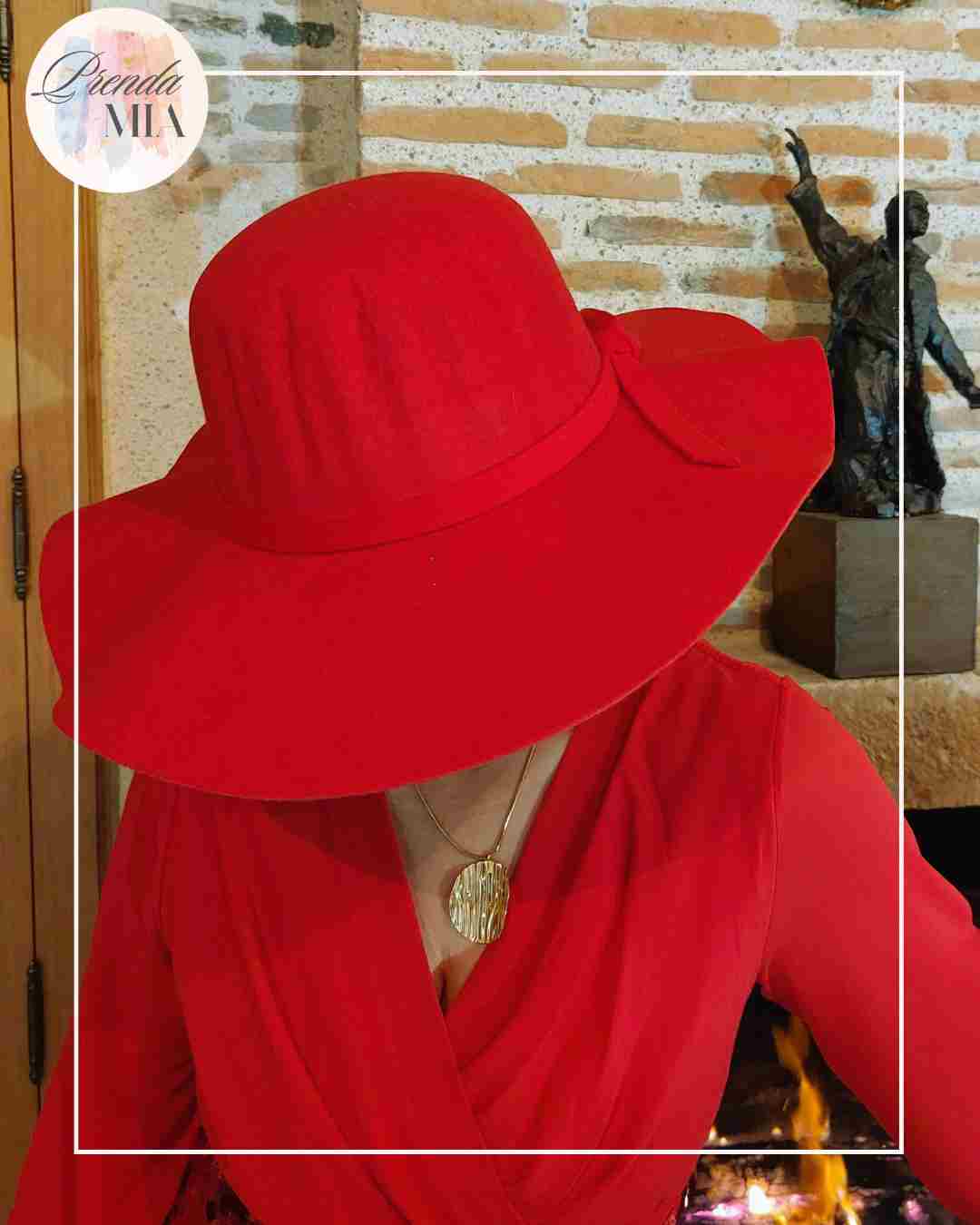 Chapeau Capeline rouge