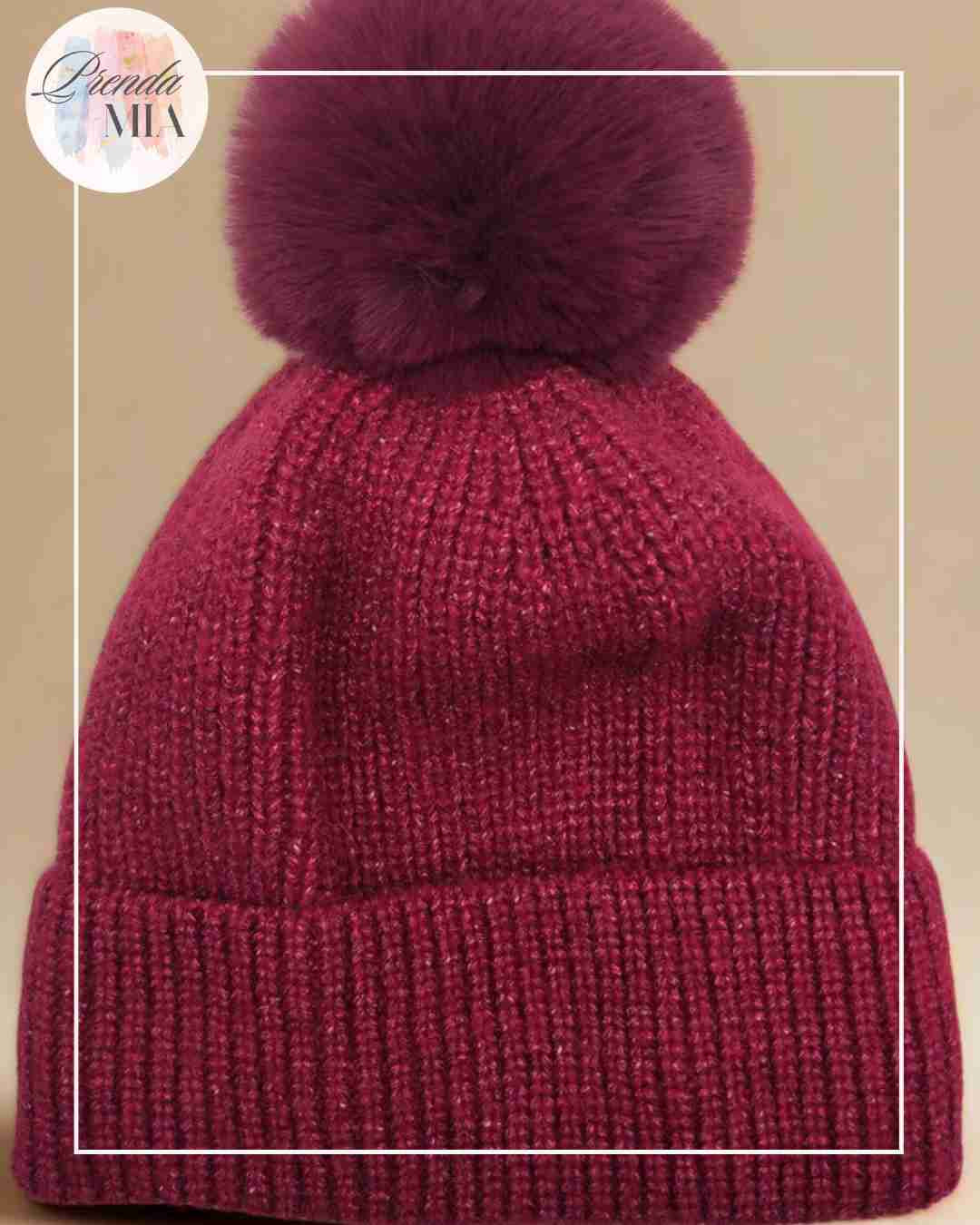 Bonnet Brillant avec Pompon - Bordeaux