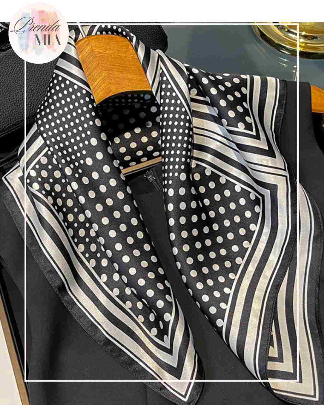 Foulard Noir & Blanc