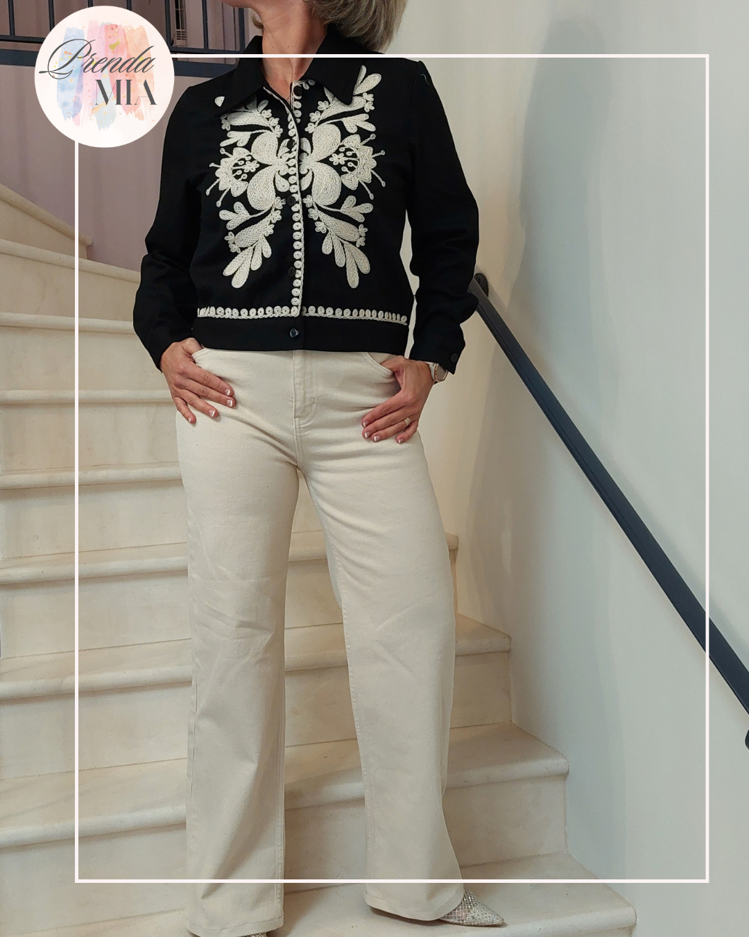 Veste brodée noire en coton