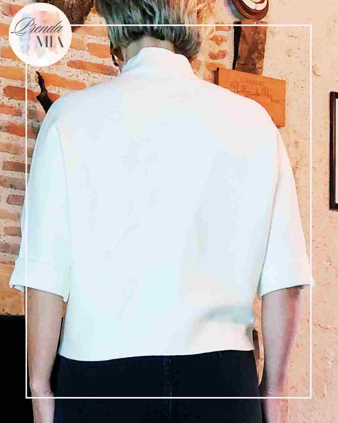 Pull noir et blanc motif reflet