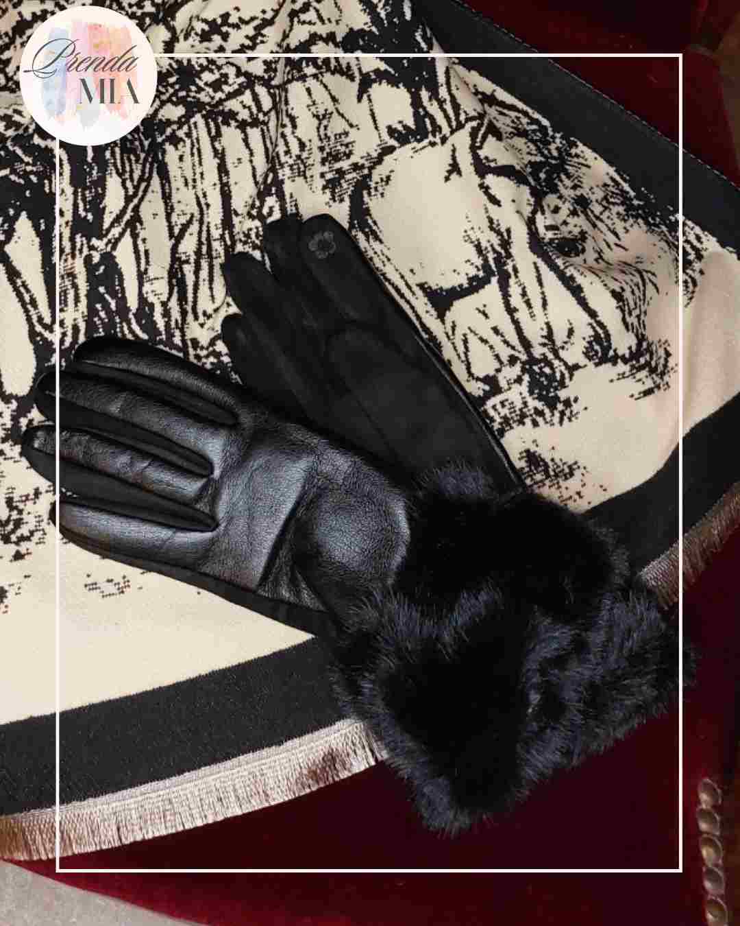 Gants simili cuir et fourrures noirs