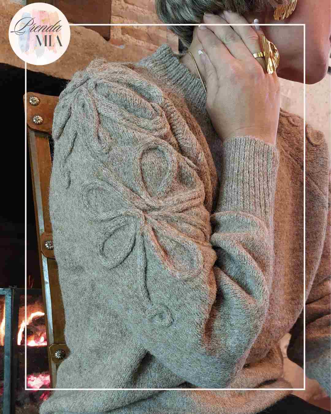 Pull en maille manches ornées - Beige