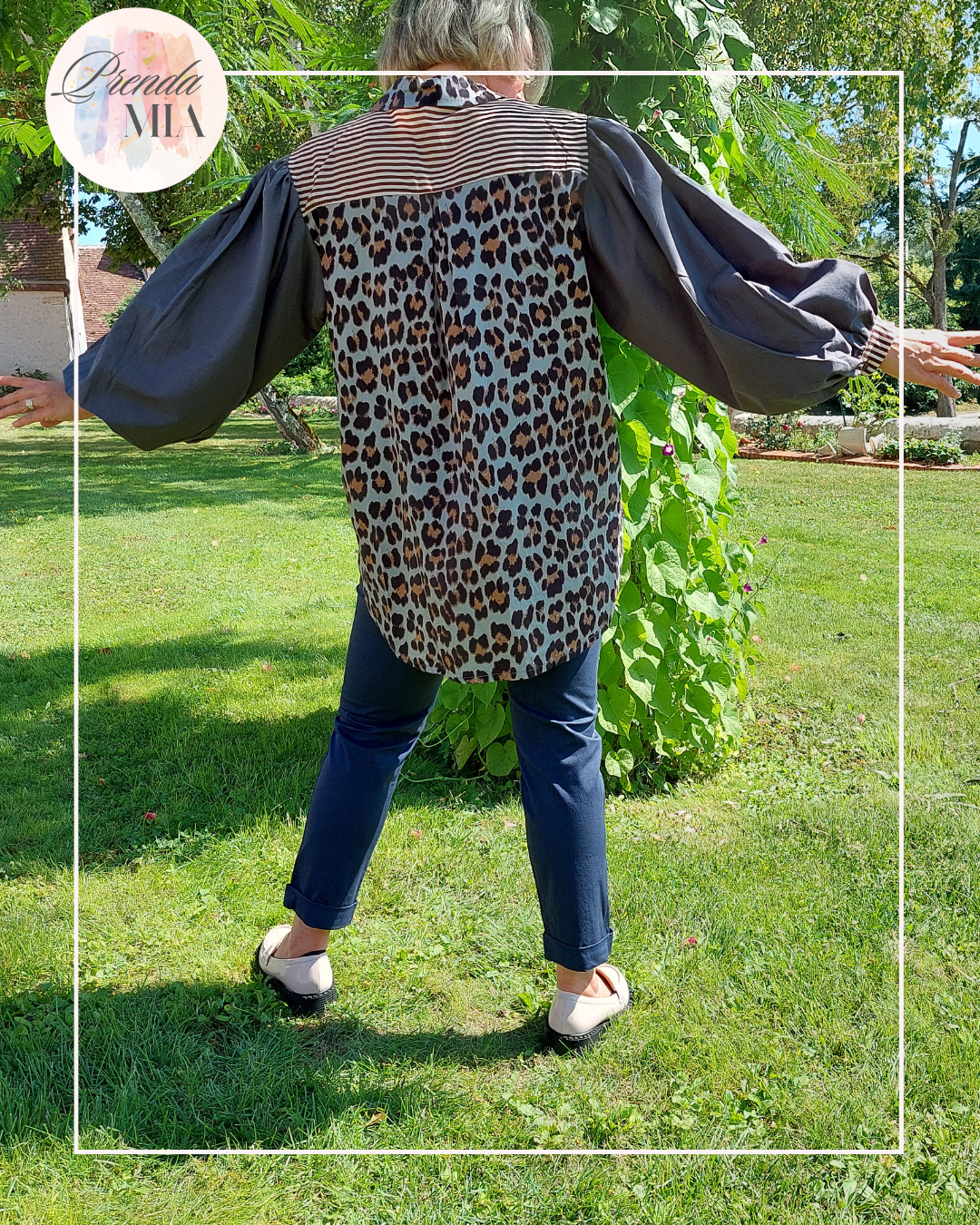 Chemise asymétrique imprimée grise et léopard