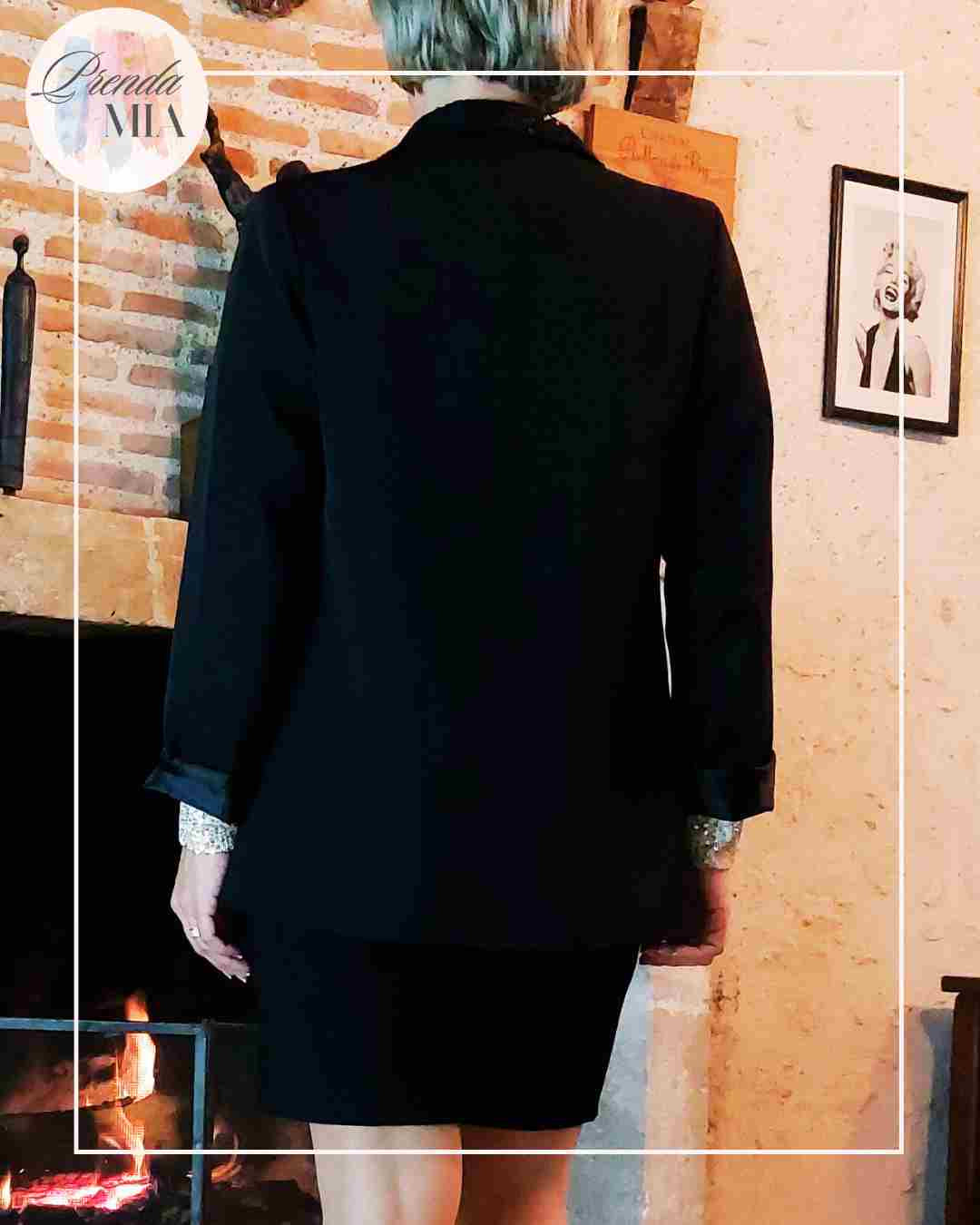 Robe Glamour noire et dorée