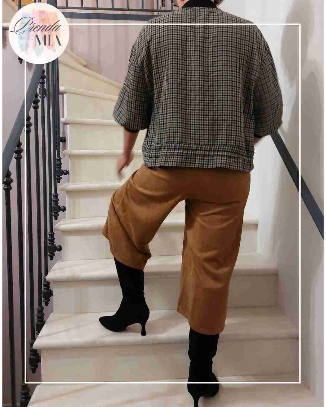 Bermuda en Daim Camel – Style Cow-Boy