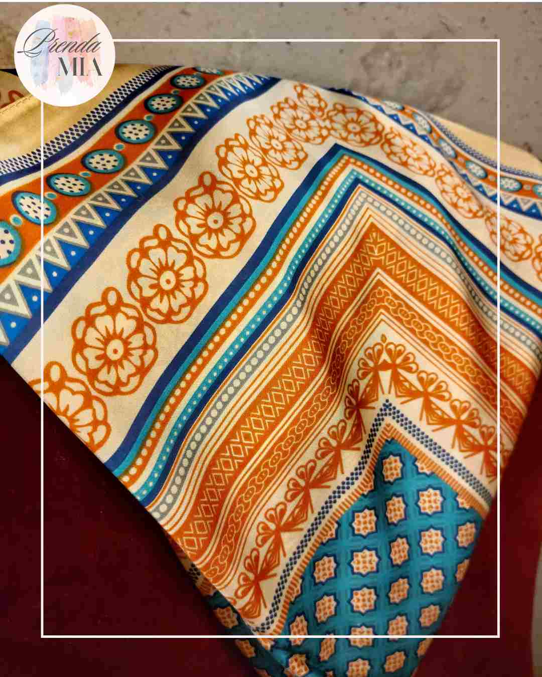 Foulard moutarde et bleu